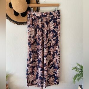 Nicole Miller Dark Blue and Light Pink Leaf Print Wide Leg Pants